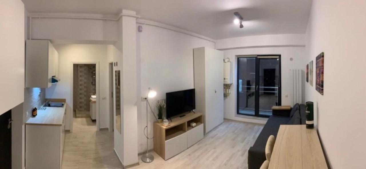 Retreat Luxury Apartment Near Presidential Palace Букурещ Екстериор снимка